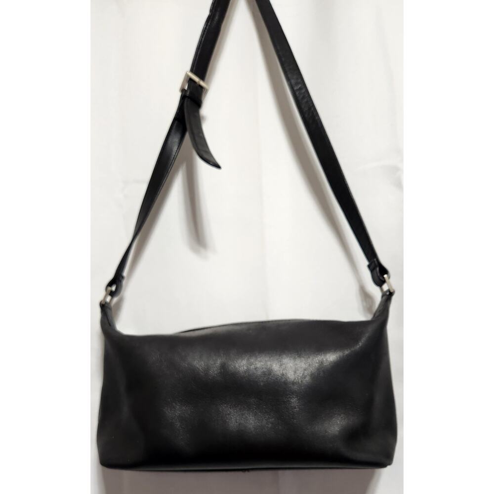 Hobo International Black Leather Zip Crossbody